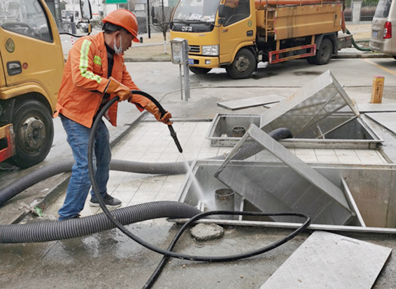 龙马潭隔油池清理